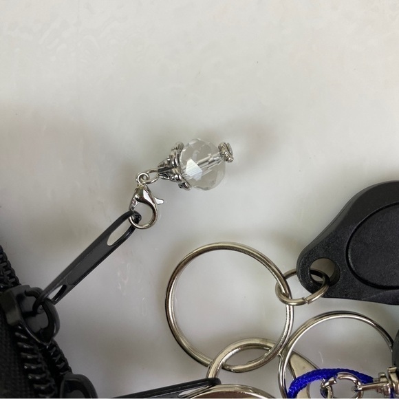 Water Bottle Pocket Key Finder Whistle Flashlight Compass - Picture 5 of 9